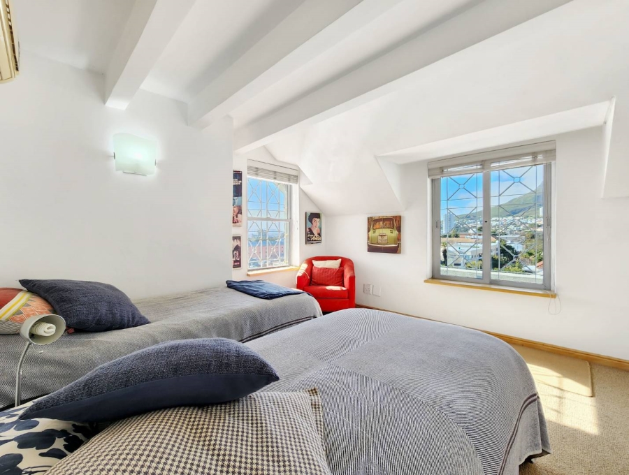 To Let 2 Bedroom Property for Rent in Gardens Western Cape